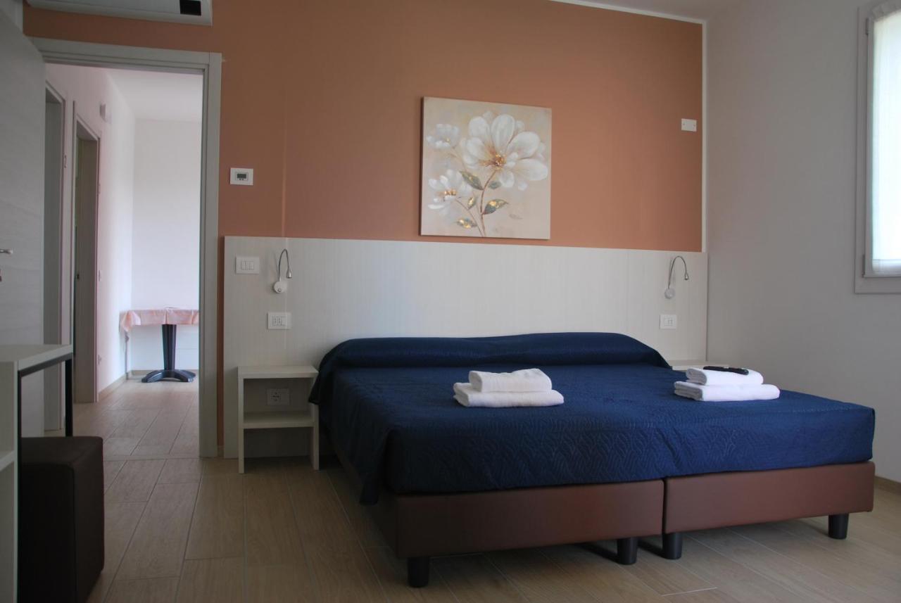 B&B Da Rosy Λατζίζε Εξωτερικό φωτογραφία
