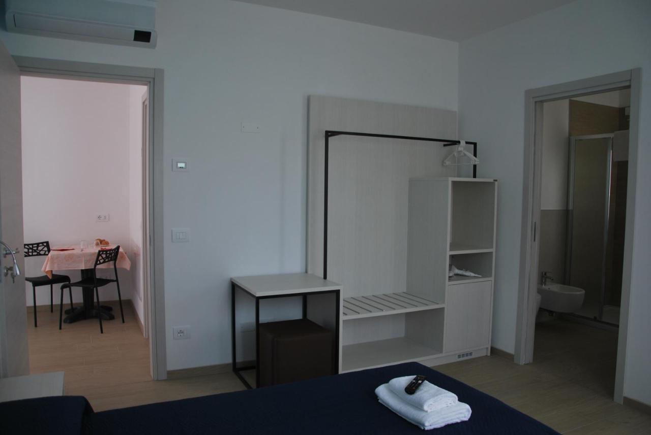 B&B Da Rosy Λατζίζε Εξωτερικό φωτογραφία