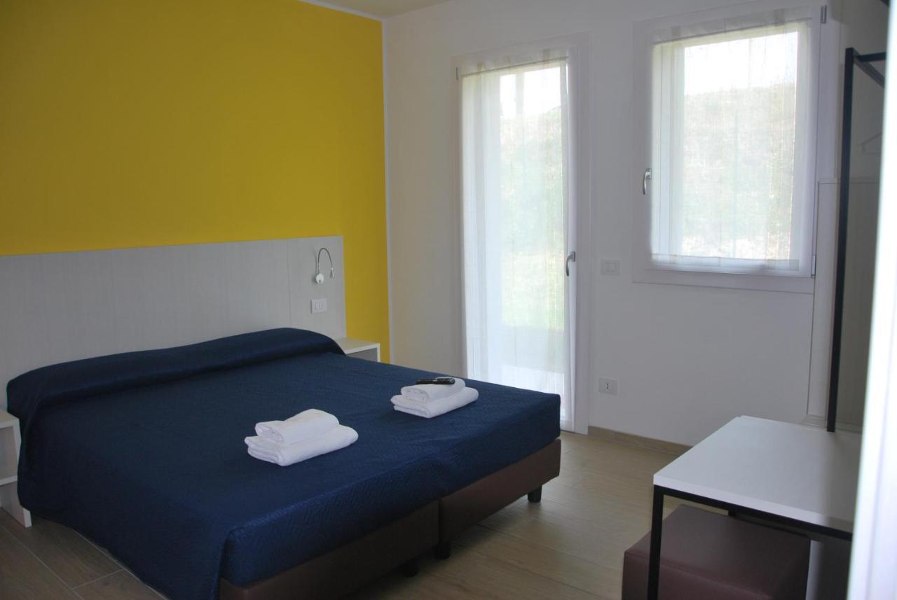 B&B Da Rosy Λατζίζε Εξωτερικό φωτογραφία